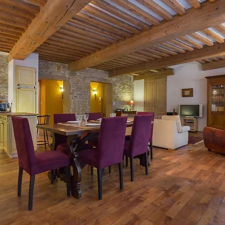 Apartament La Soie Lyon